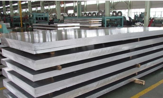 China Folha de alumínio da folha 2024 de alumínio lisos profissionais para o tanque dos aviões fornecedor