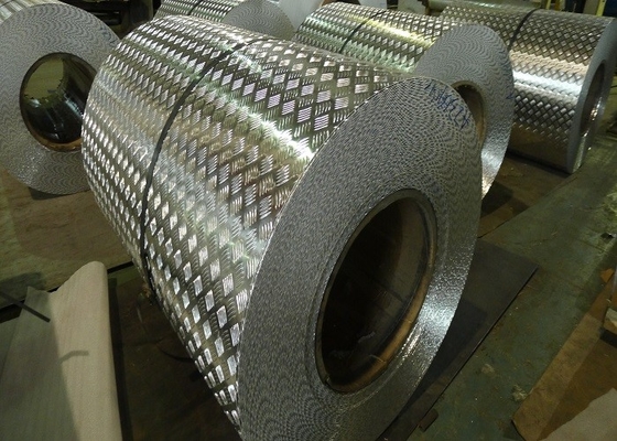 China Folha de alumínio do alumínio 6061 dos passos de escada 1.0mm da placa do diamante do anti patim para elevadores fornecedor