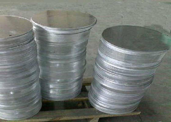 China Círculo de alumínio lustrado da folha discos de um corte de 1060 centímetros cúbicos de alumínio para a tampa leve fornecedor