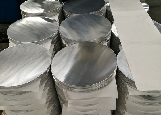 China espessura de alumínio do círculo da folha 1050 1060 A1070 personalizada para a ventilação fornecedor